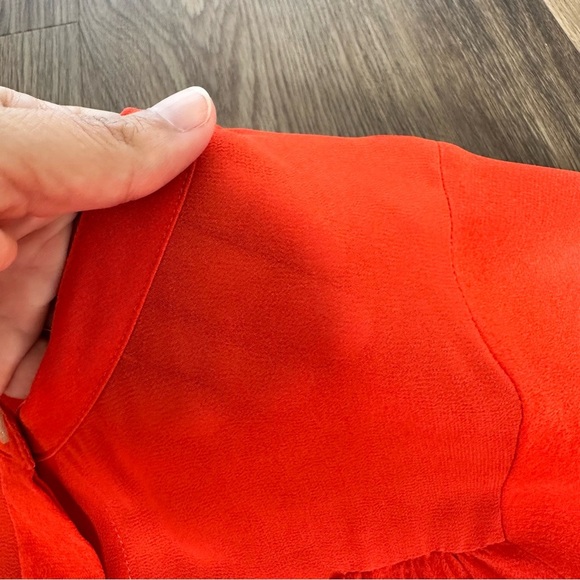 Madewell Women’s 100% Silk Button Down Blouse Small Orange Top Pleated Office - Picture 7 of 9